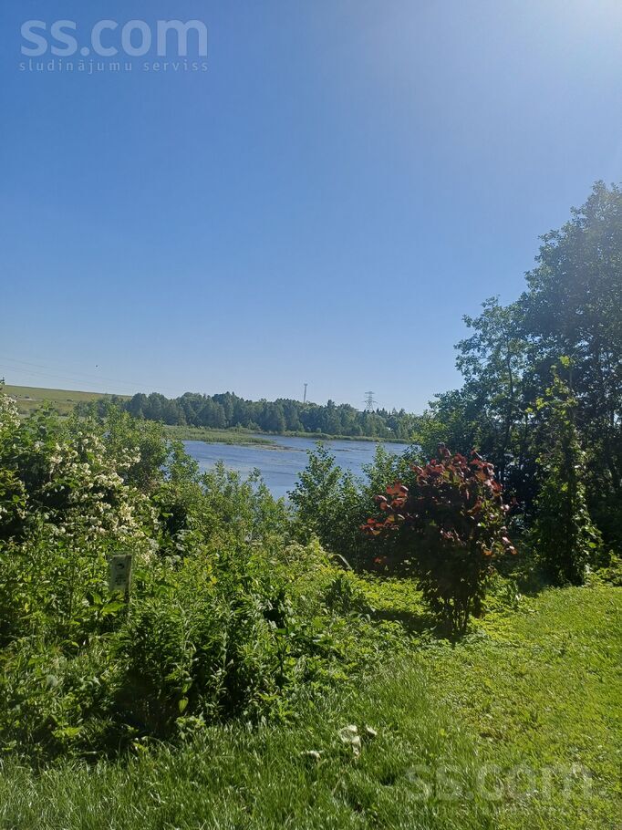 Latgales, Rīga — zeme