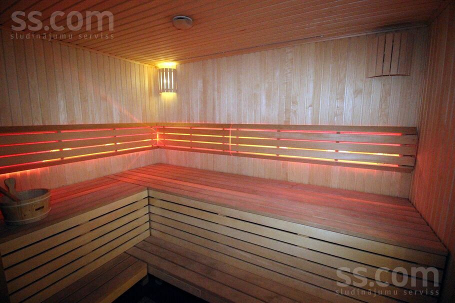 Planīcas 5b, Kuldīga un raj., Kuldīga — maja