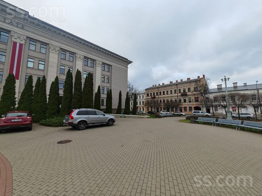 Saules 17a, Daugavpils un raj., Daugavpils — dzivoklis