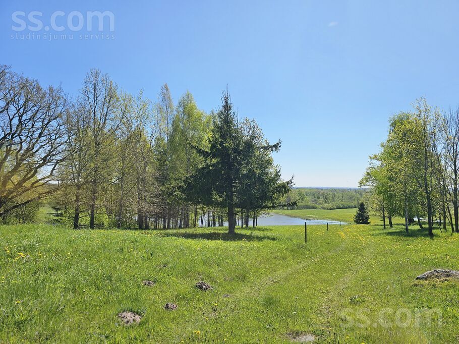 Kalnenieki, Tukums un raj., Pūres pag. — zeme