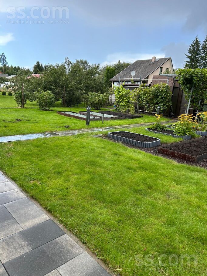 Mezsetu dārzs 72, Jāņupe, Rīgas rajons, Olaines pag. — maja