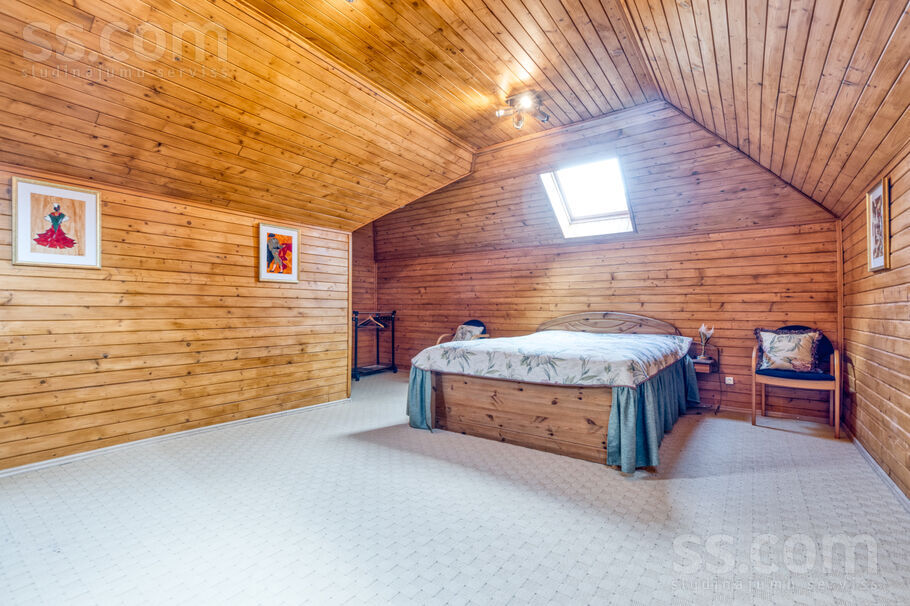 Rožkalni 2, Ogre un raj., Birzgales pag. — maja