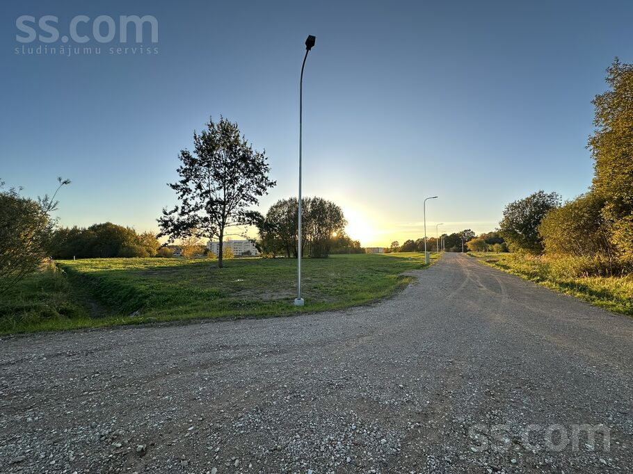 Kastaņu iela 1, Tukums un raj., Tukums — zeme