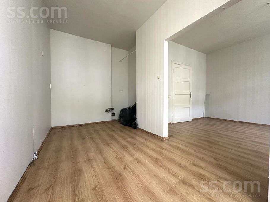 Tomsona 33, Rīga — dzivoklis