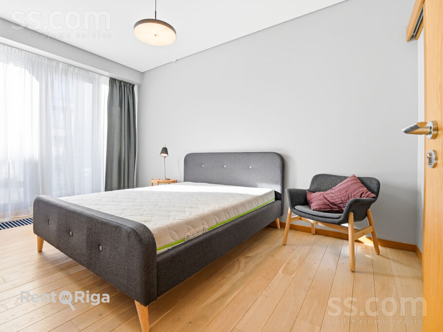 Dzirnavu 83, Rīga — dzivoklis