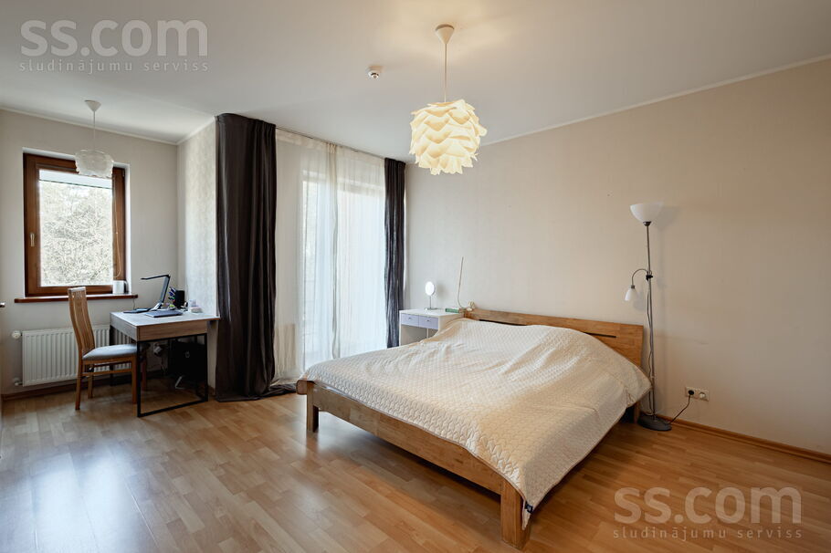 Jūrkalnes 75, Rīga — maja