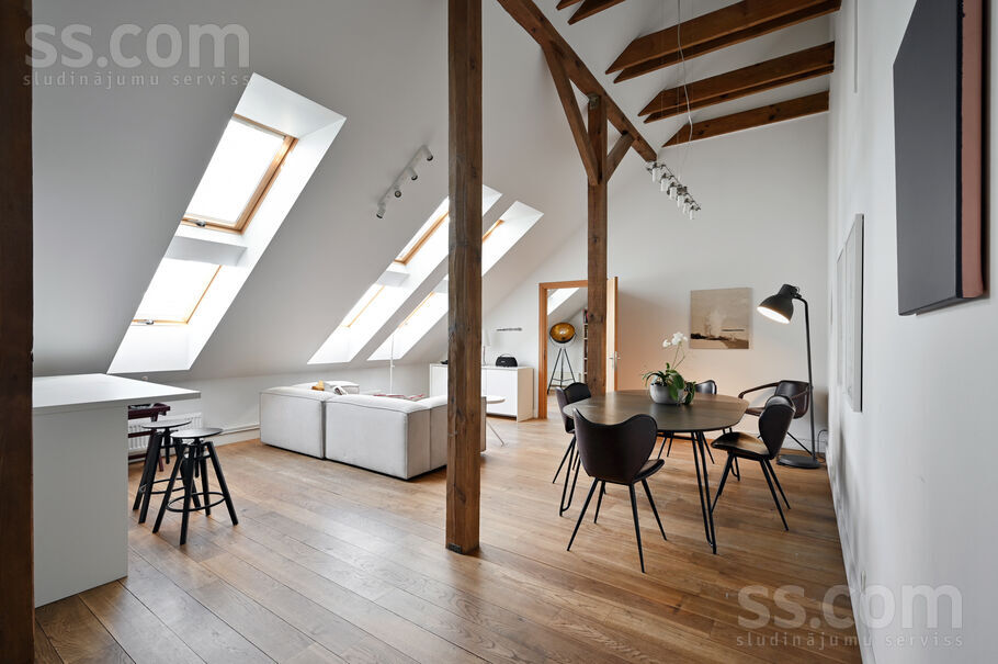 Pulkv. Brieža 7, Rīga — dzivoklis