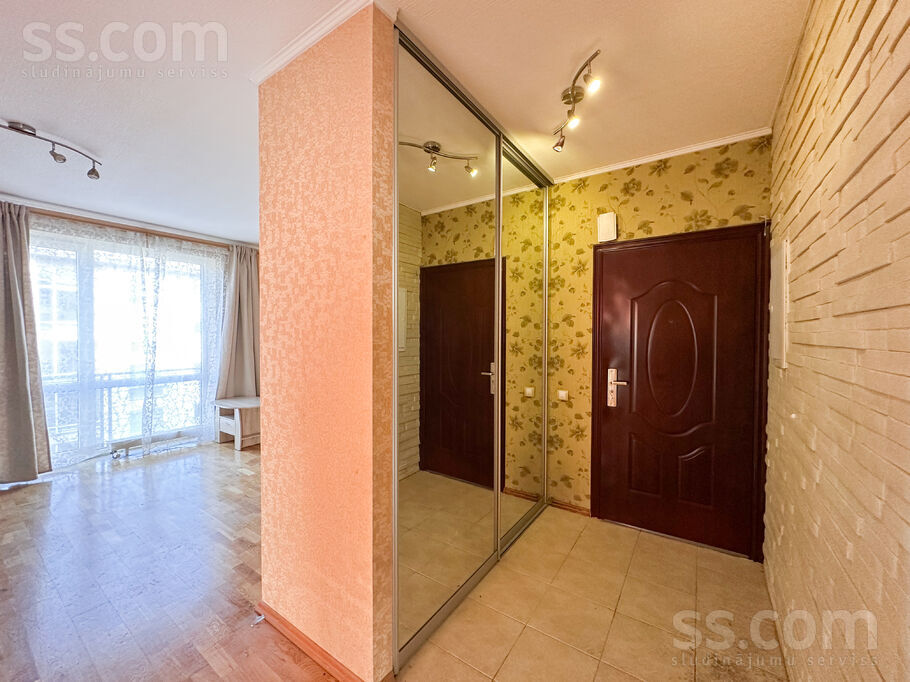 Mazā Zemturu iela 9, Mārupe, Rīgas rajons, Mārupes pag. — dzivoklis