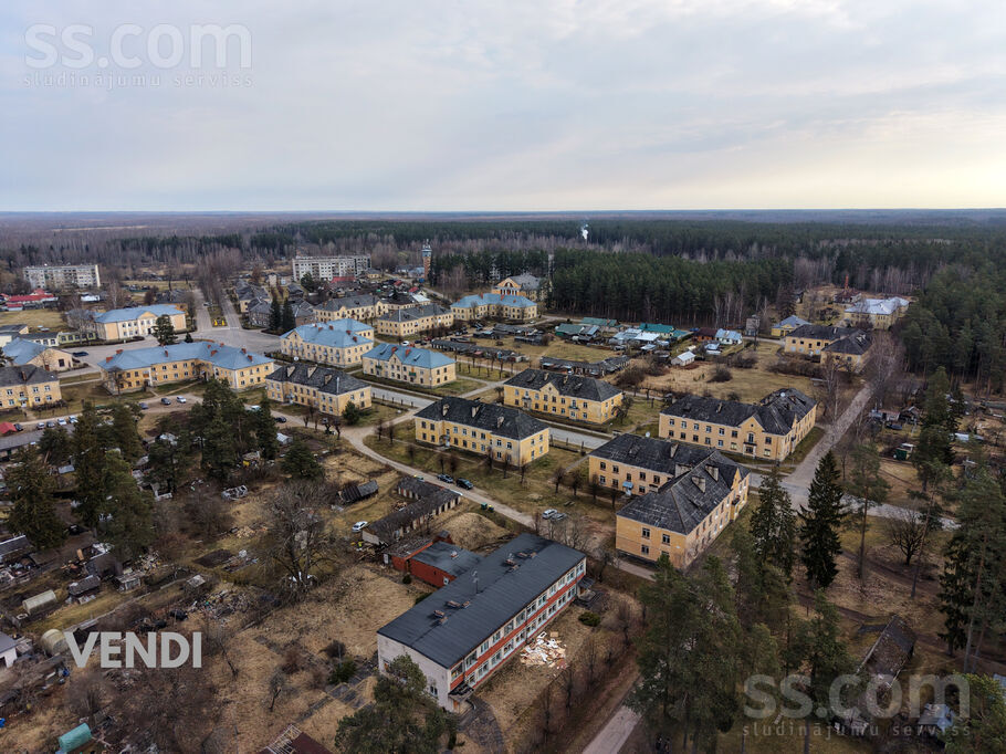 Miera 6, Valmiera un raj. — dzivoklis
