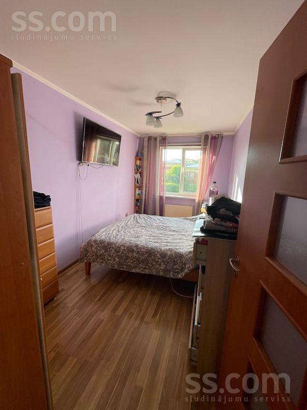 Melnsila 28, Rīga — dzivoklis