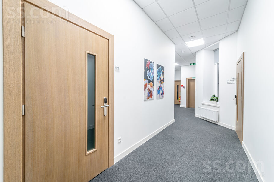 Aspazijas bulv. 20, Rīga — maja