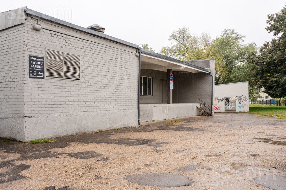 Strazdu iela 16a, Liepāja un raj., Liepāja — telpa