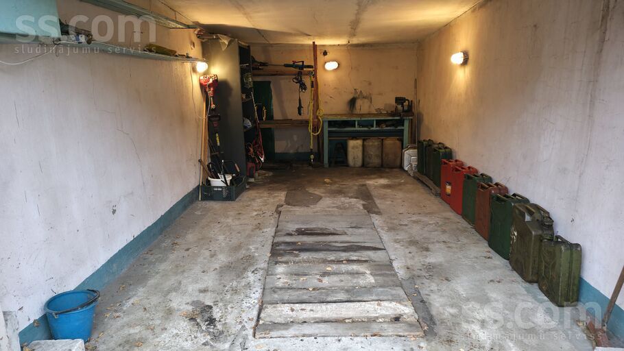 Kurzemes pr. 91, Rīga, Imanta — telpa