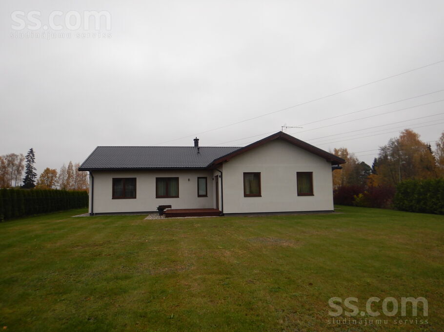 Lūku iela 3, Mārupe, Rīgas rajons, Mārupes pag. — maja