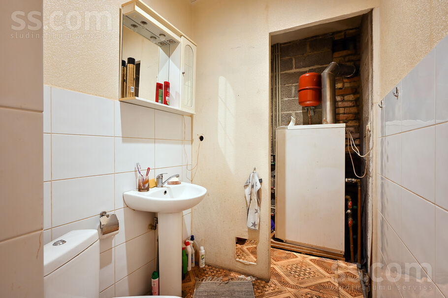 Miezītes ceļš 70b, Jelgava un raj., Jelgava — maja