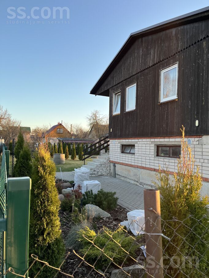 Maļutki 53, Daugavpils un raj., Daugavpils — maja