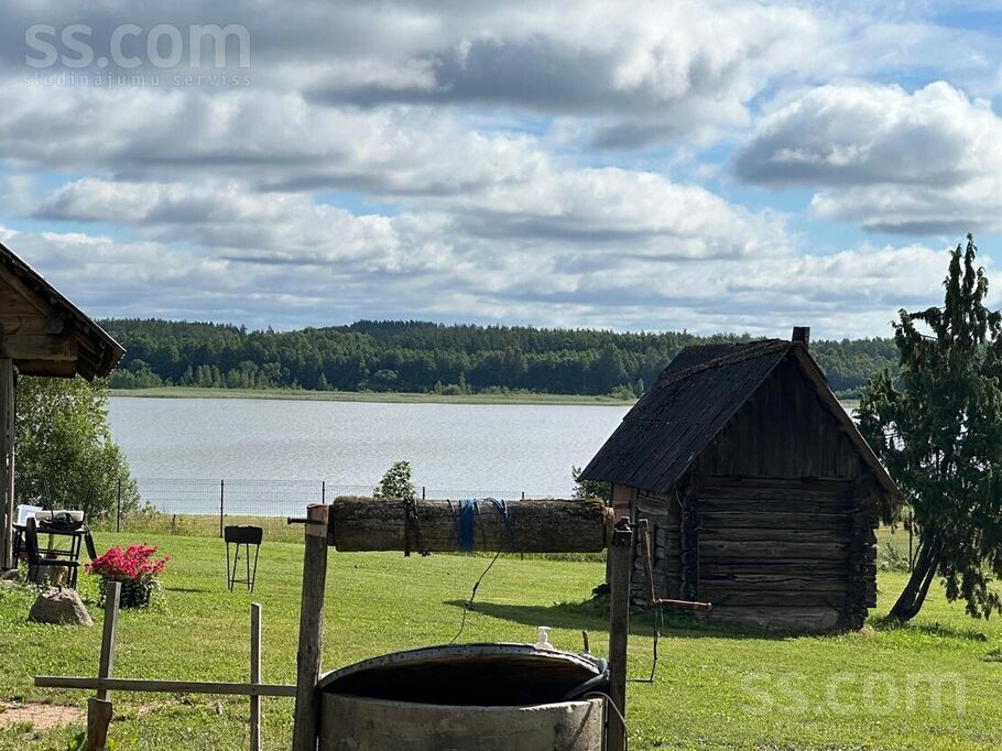 Biržkalna ezers, Kapiņi, Preiļi un raj., Aglonas pag. — zeme