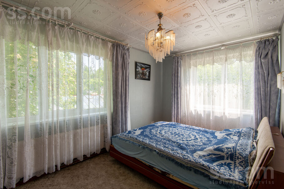 Celtnieku 24, Zvejniekciems, Rīgas rajons, Saulkrastu l. t. — maja