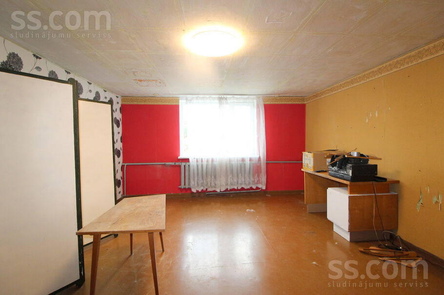 Usmas iela 15, Liepāja un raj., Liepāja — maja