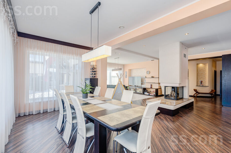 Vetras, Trenči, Rīgas rajons, Babītes pag. — maja