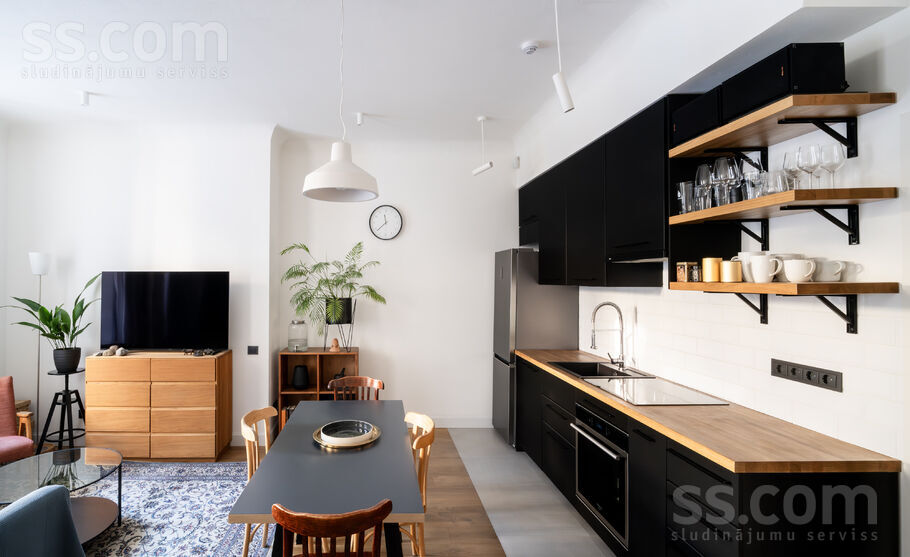 Mūrnieku 12a, Rīga — dzivoklis