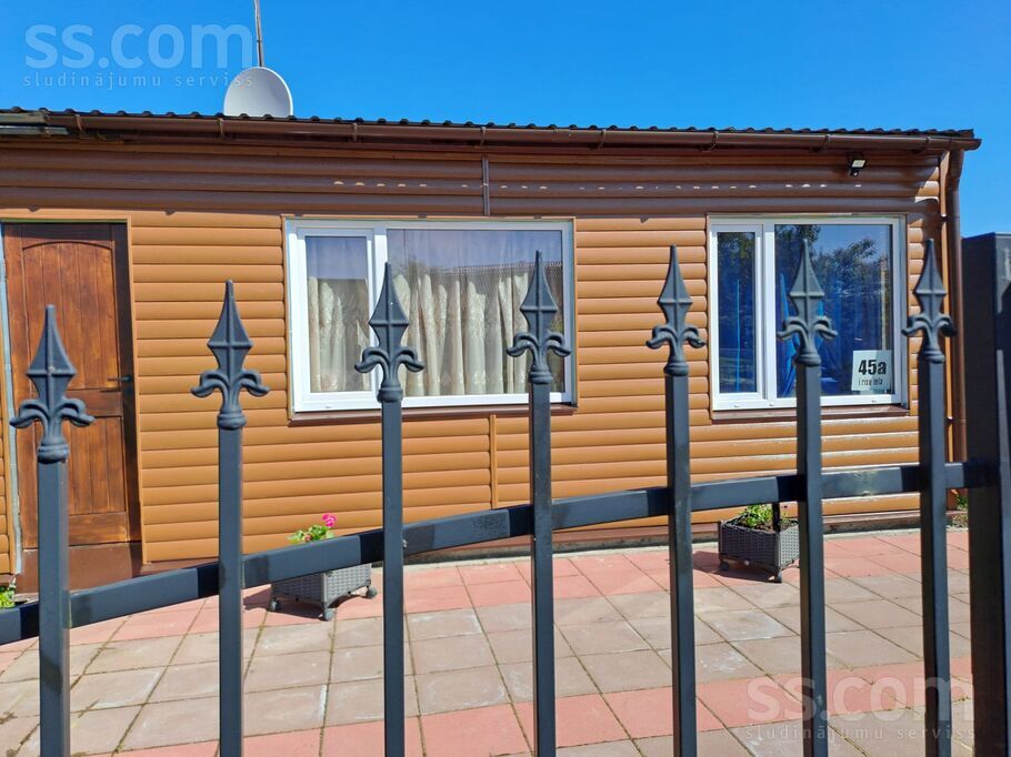 Īrisu 45a, Daugavpils un raj., Daugavpils — maja