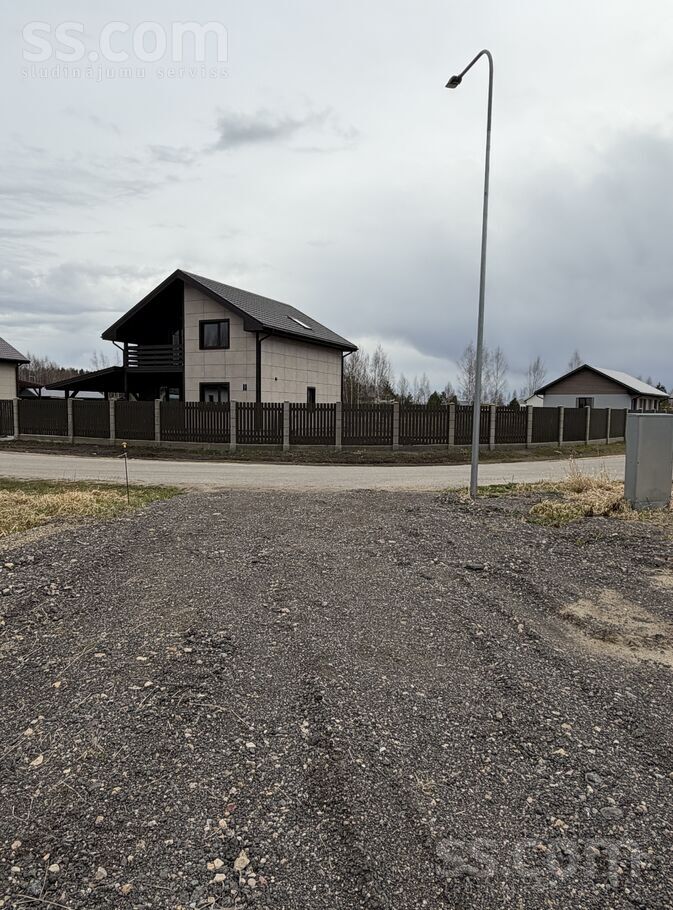 Malu 12, Ielejas, Rīgas rajons, Olaines pag. — zeme
