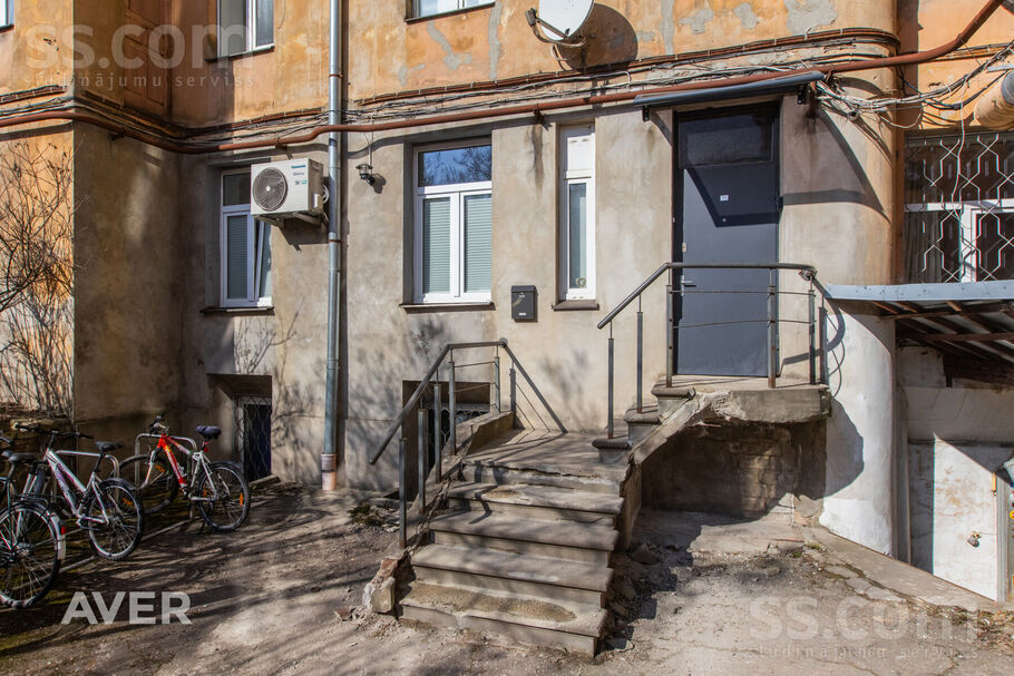 Lāčplēša 52, Rīga — dzivoklis