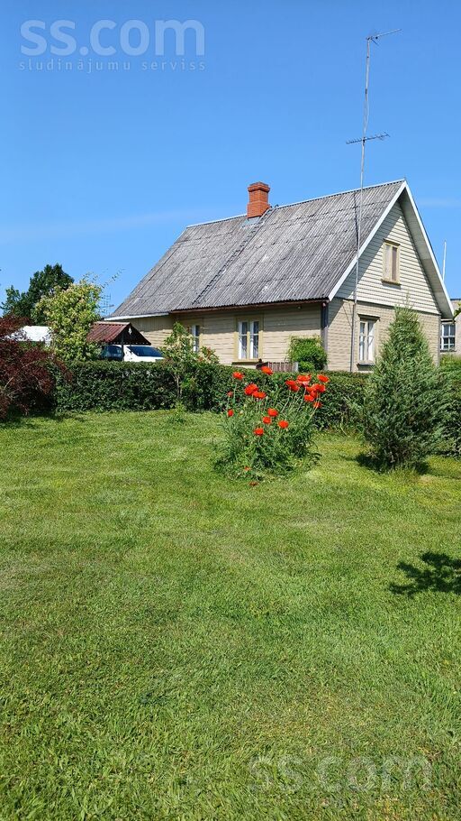 Pērnavas 3, Valmiera un raj., Rūjiena — maja