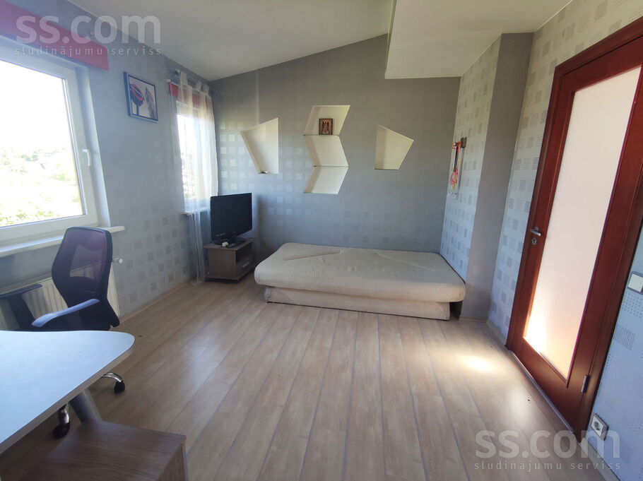 Kālavu 6, Mežāres, Rīgas rajons, Babītes pag. — maja