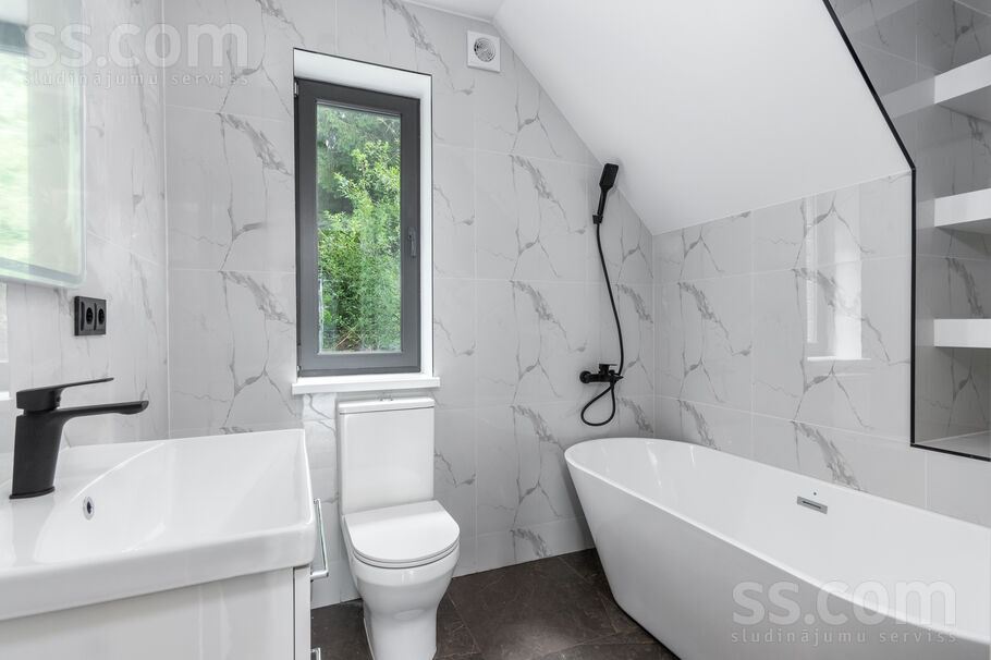 Veckalni 169, Dzērumi, Rīgas rajons, Ķekavas pag. — maja