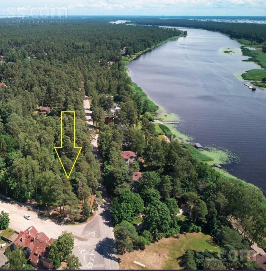 Piekrastes 29, Jūrmala — zeme