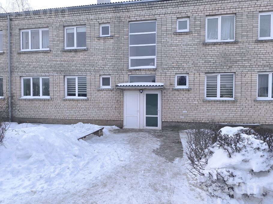 Ozolnieku ceriņi 9, Ozolnieki, Tukums un raj., Slampes pag. — dzivoklis