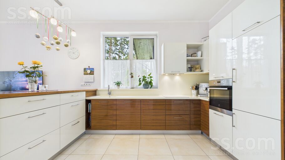 Māras 47, Baltezers, Rīgas rajons, Ādažu nov. — maja