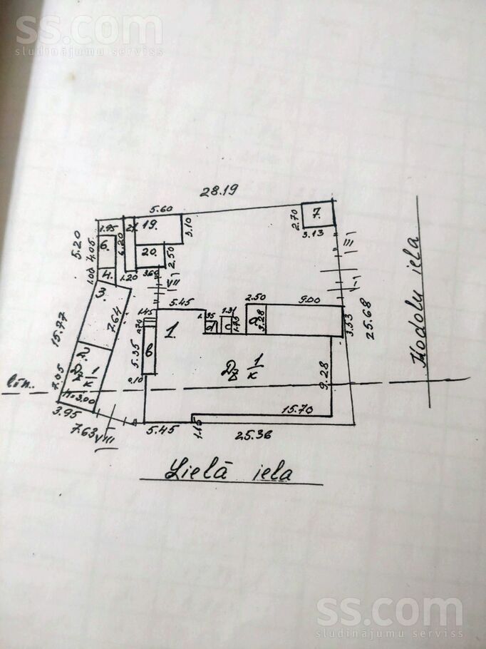 Lielā 9, Rīga — maja