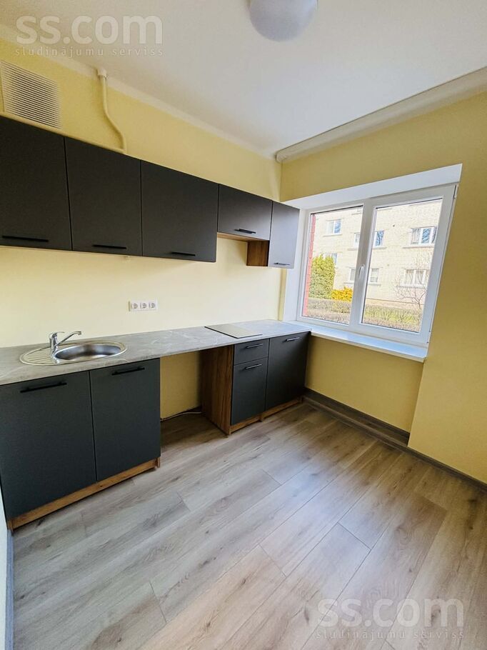 Ūldzes 6, Grenctāle, Bauska un raj., Brunavas pag. — dzivoklis