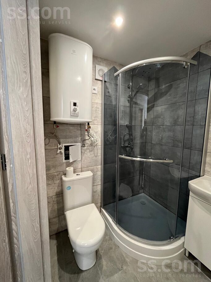 Zaļenieku 22, Rīga — dzivoklis