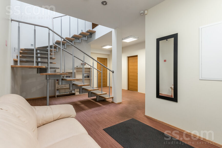 Zolitūdes 54, Rīga — maja