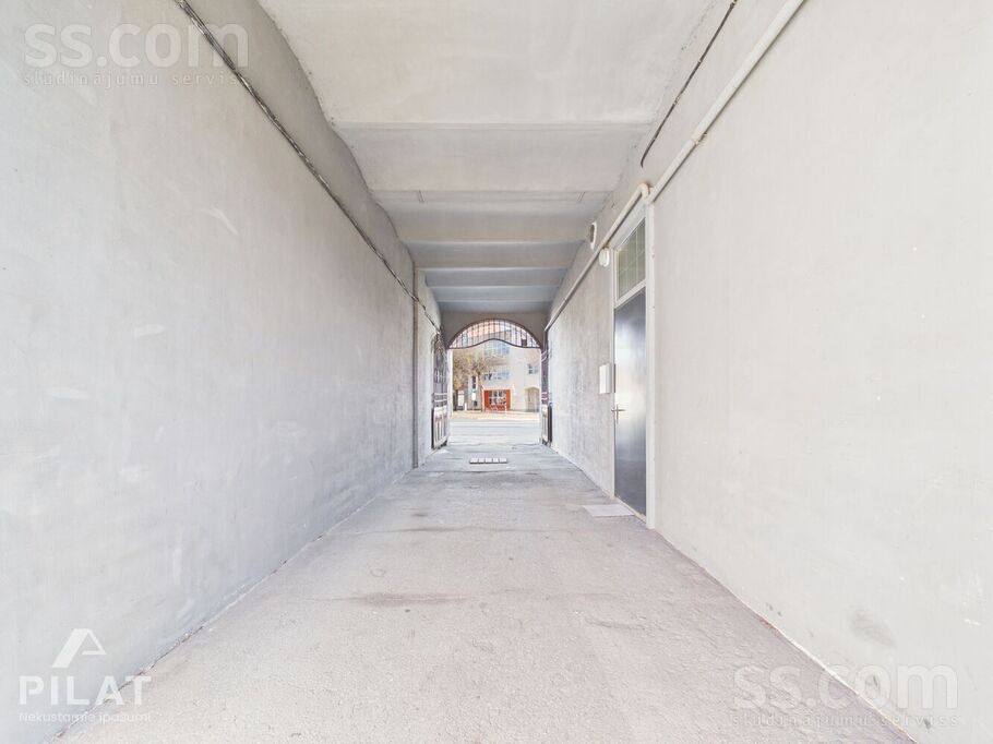 Raiņa iela 1, Liepāja un raj., Liepāja — dzivoklis