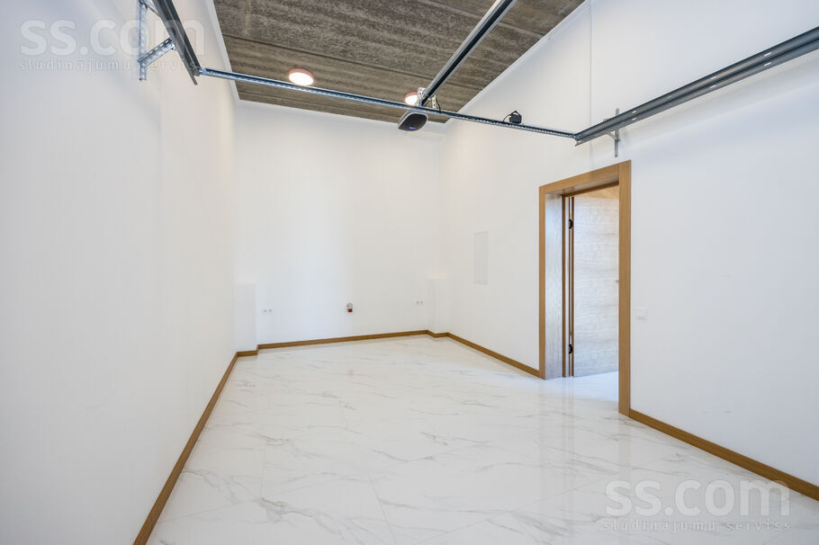 Rītausmas iela 1, Mārupe, Rīgas rajons, Mārupes pag. — maja