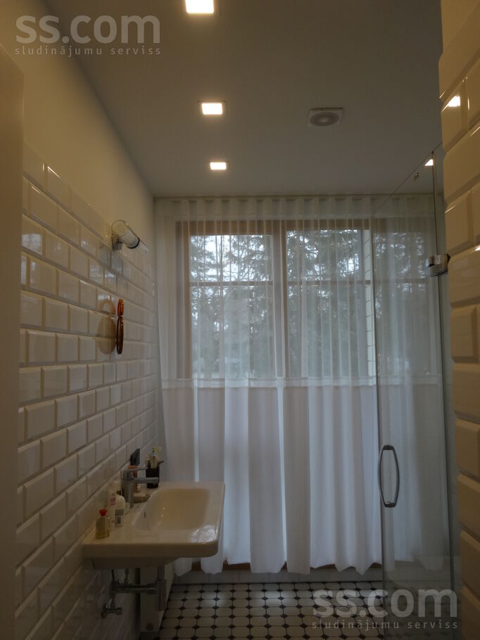 Vidus prospekts 31, Jūrmala — dzivoklis