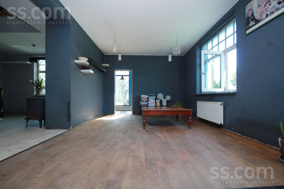 Dārzciema 17, Rīga — maja