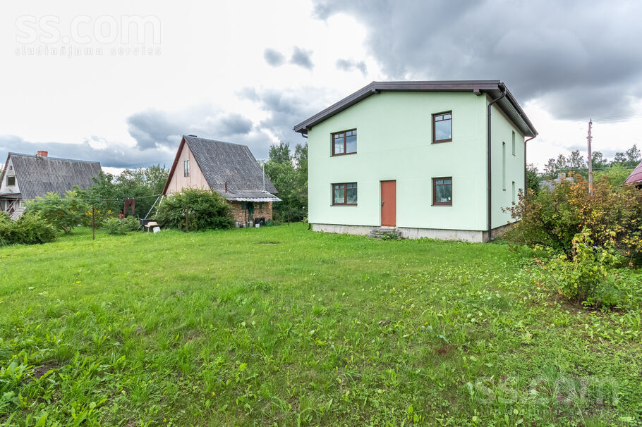 Viesturi 27, Viesturi, Jelgava un raj., Glūdas pag. — maja