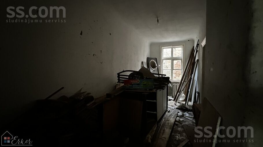 Čaka 107, Rīga — maja