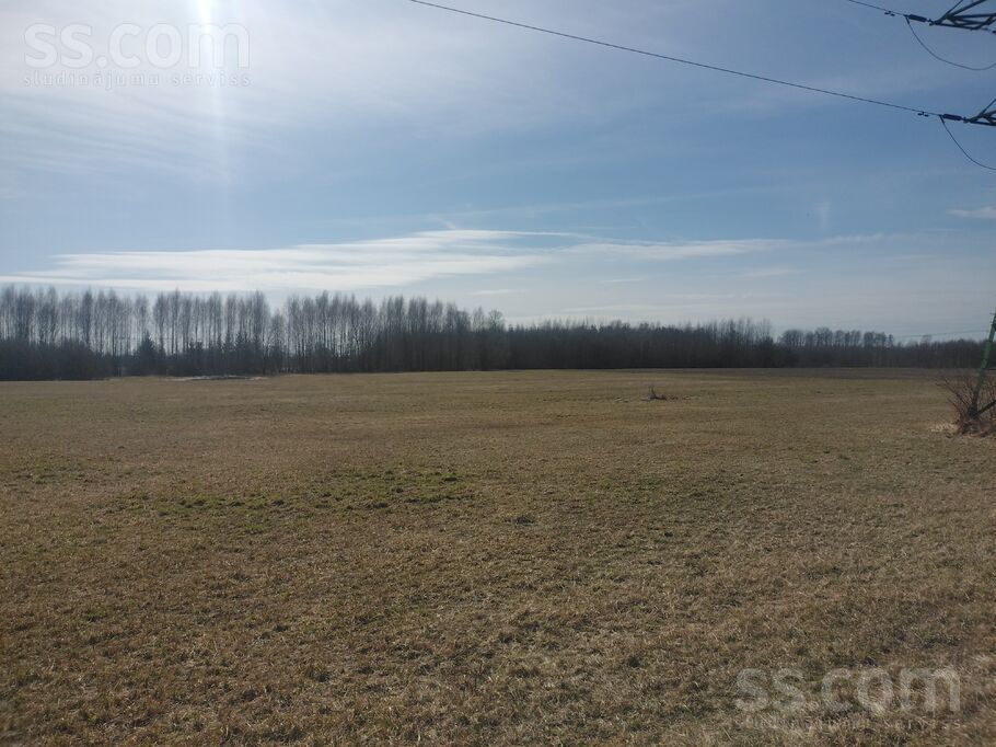 Vēsmas, Aizkraukle un raj., Aizkraukle — zeme