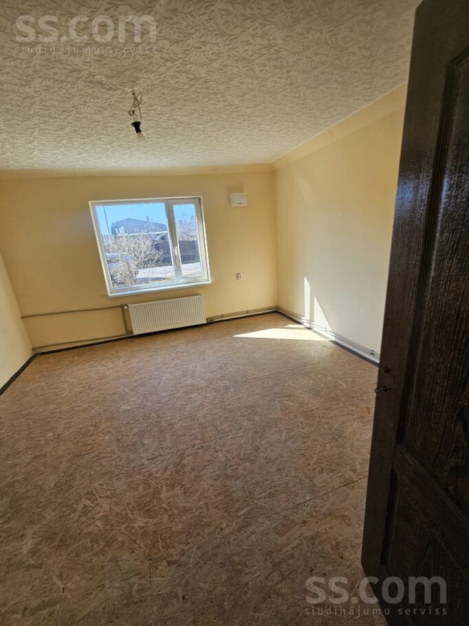 Loku iela 25, Valmiera un raj., Valmiera — maja