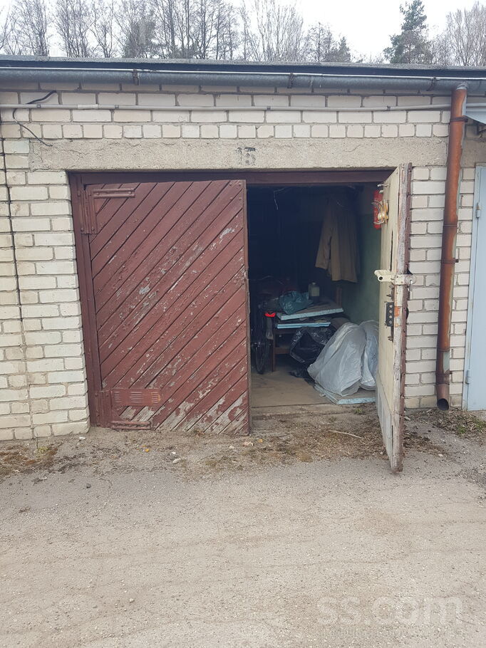 Kleistu 41, Rīga, Imanta — telpa