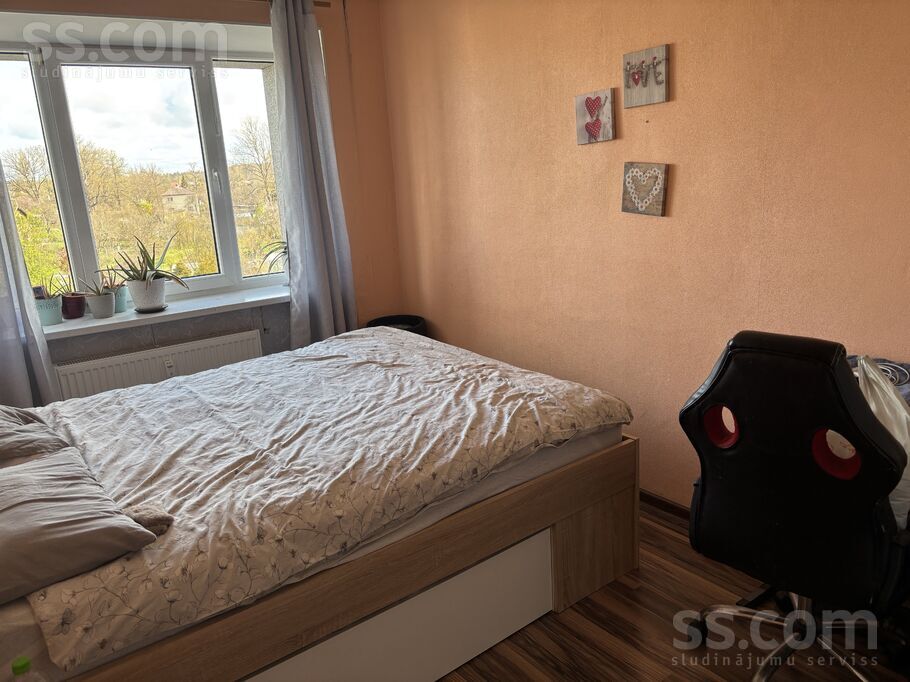 Skolas iela 1, Gulbene un raj., Gulbene — dzivoklis