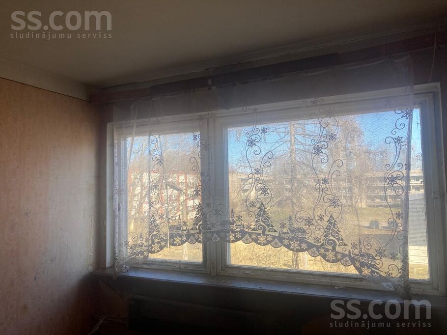 Liepu 11, Valmiera un raj., Rūjiena — dzivoklis