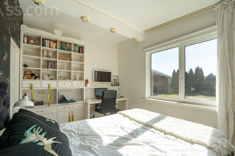 Aroniju iela 11, Dreiliņi, Rīgas rajons, Stopiņu nov. — maja